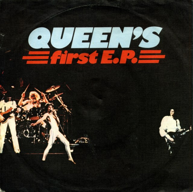 Queenvinyls Scan 332
