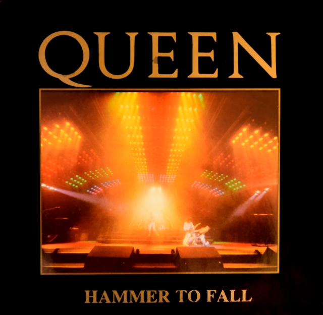 Hammer To Fall (Headbangers Mix) / Tear It Up - EMI 12 QUEEN 4 UK (1984) ~ Live cover