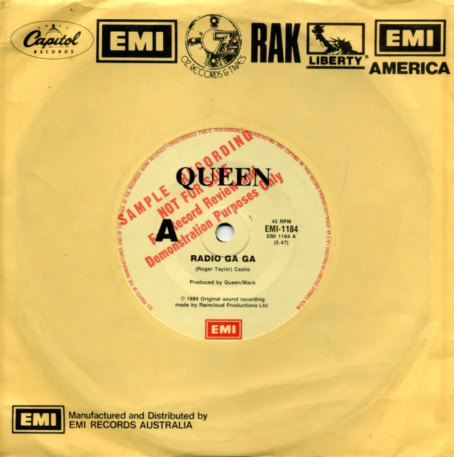 Queenvinyls SCAN 210