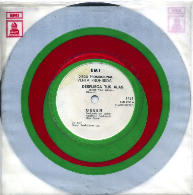 Spread Your Wings / Sheer Heart Attack - EMI 1421 CHILE (1977) ~ White label promo. Labels in Spanish. No PS