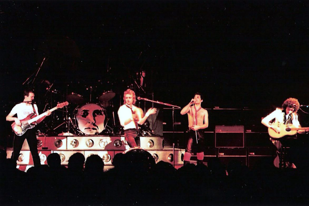 39-crazy-tour