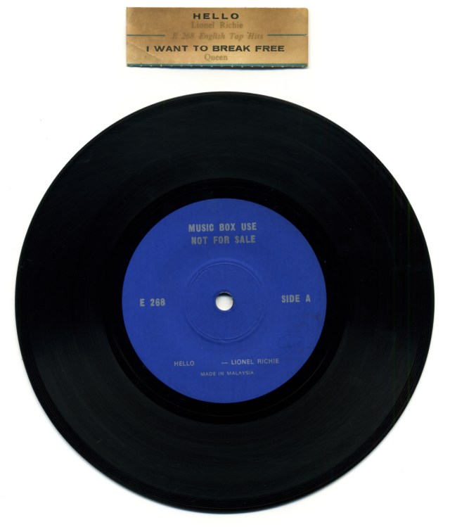 Queenvinyls Scan 286