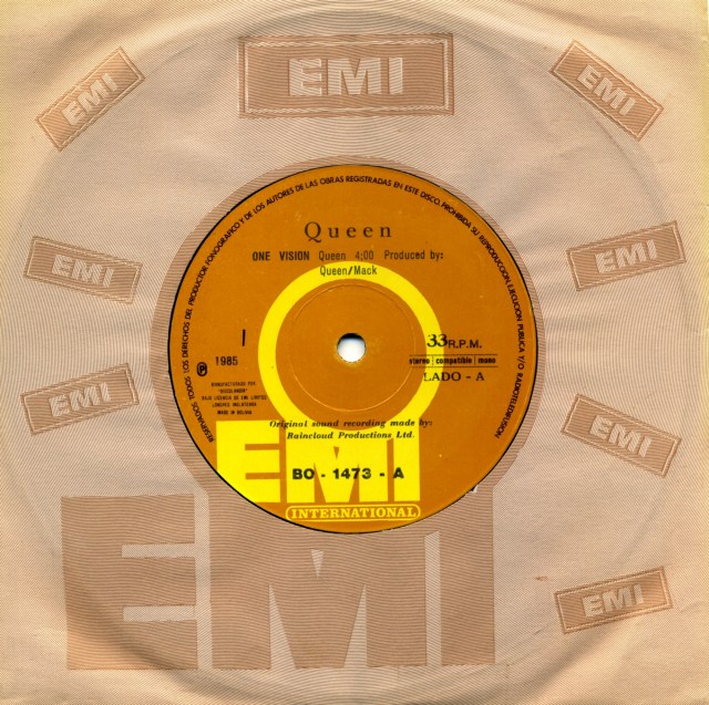 Queenvinyls Scan 305