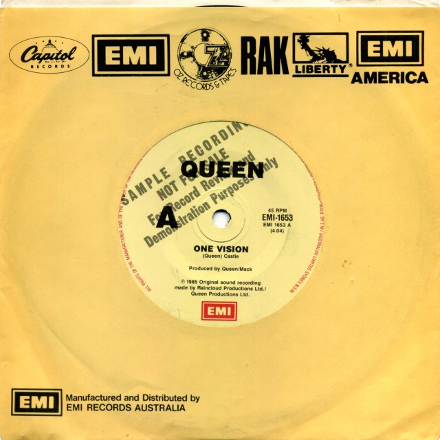 Queenvinyls 763